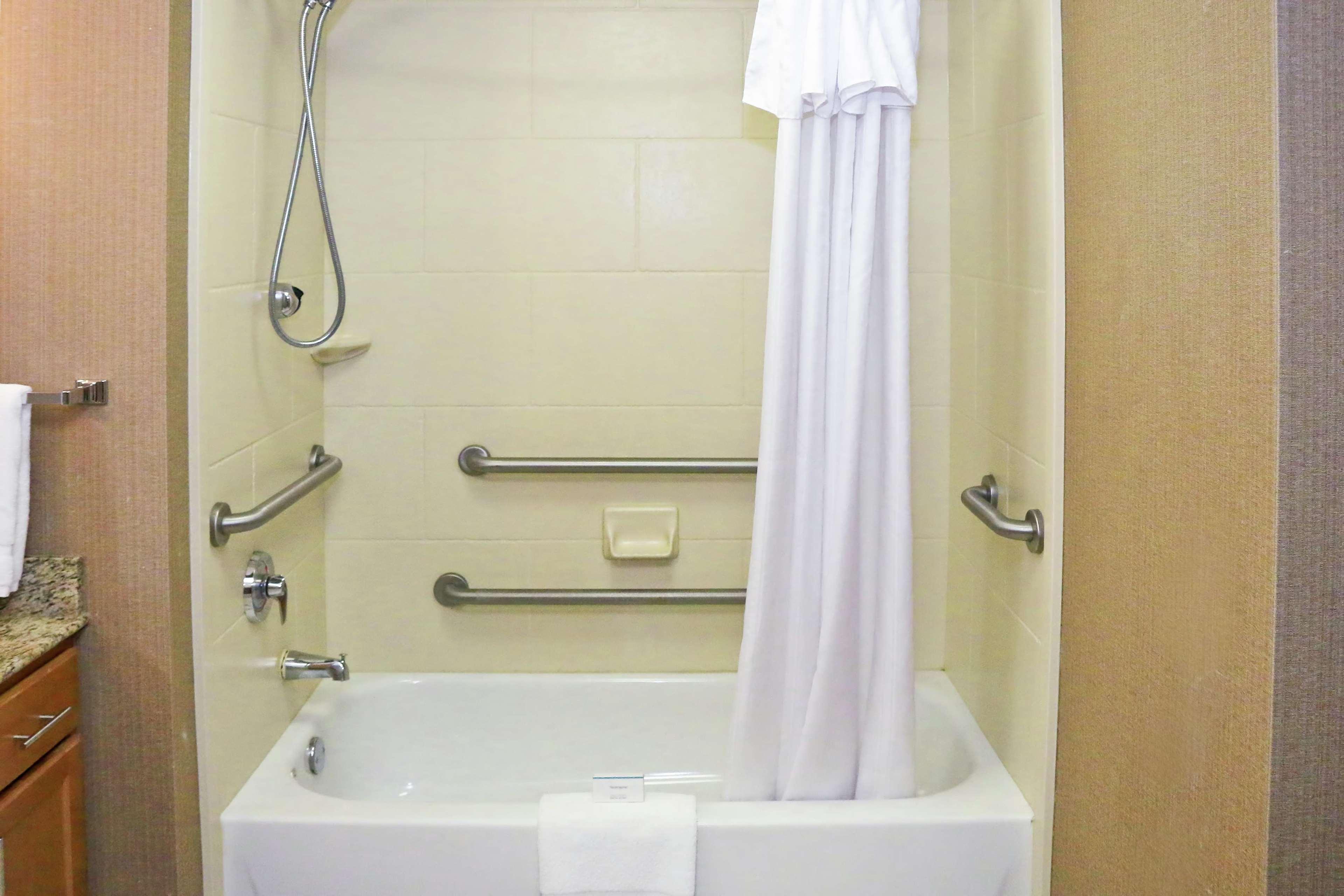Homewood Suites By Hilton St. Louis - Galleria Richmond Heights Экстерьер фото