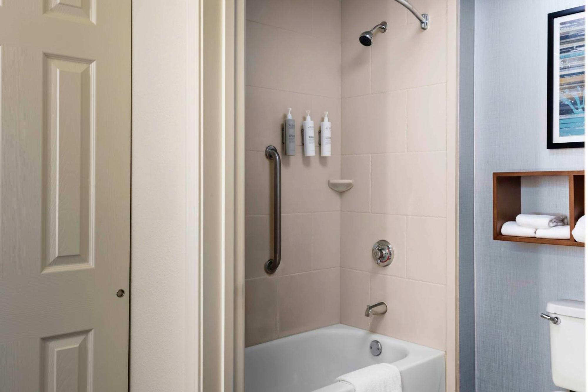 Homewood Suites By Hilton St. Louis - Galleria Richmond Heights Экстерьер фото